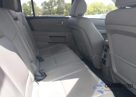 2012 Honda Pilot Touring z USA, uszkodzony, nr VIN 5FNYF3H92CB016521